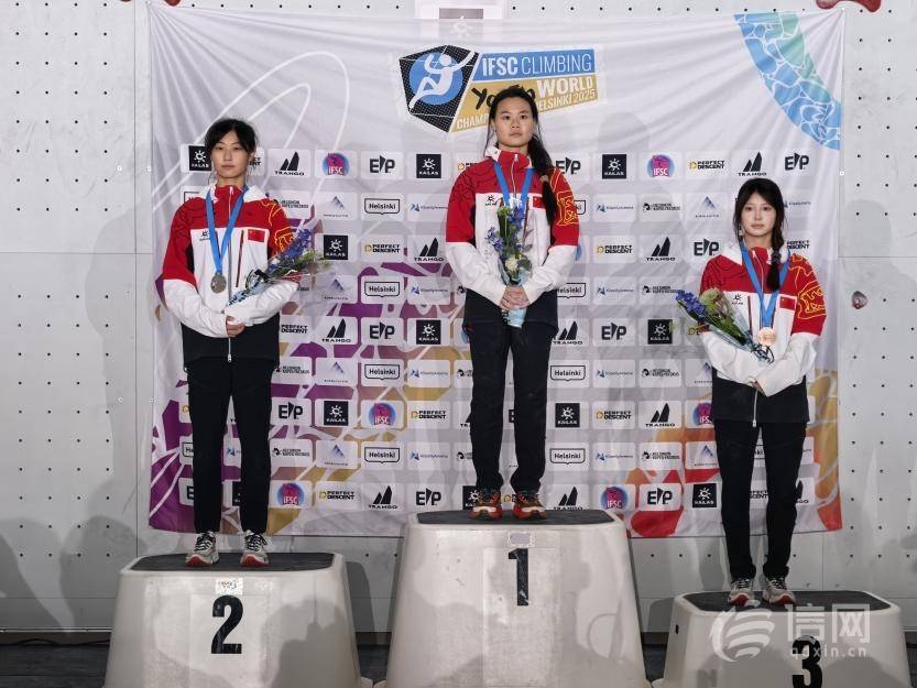青岛小将王宇婷世青赛攀岩摘银 获“国家级运动健将”称号