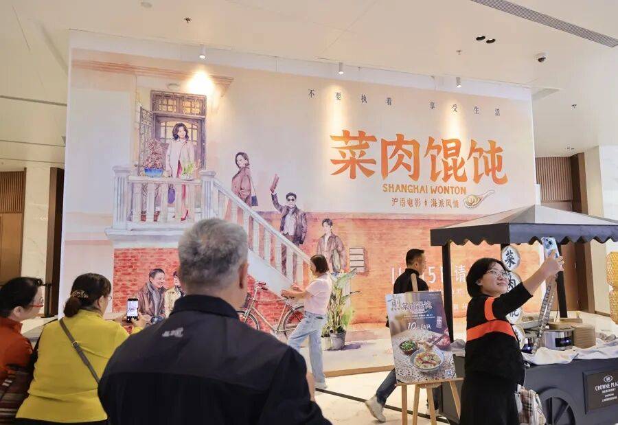 沪上著名演员集体现身!全员哽咽全场动容,有人不惜为它抵押房产!面世在即,最新剧透