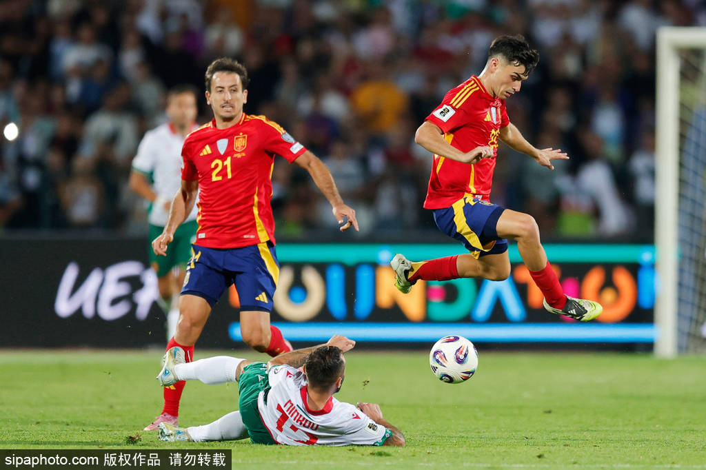 观战台：法国荷兰葡萄牙赢球进世界杯 英格兰力争七连胜